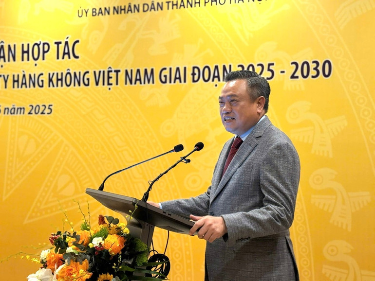 Chủ tịch Ủy ban nhân dân thành phố Hà Nội Trần Sỹ Thanh phát biểu tại Lễ ký kết. 2061.jpg