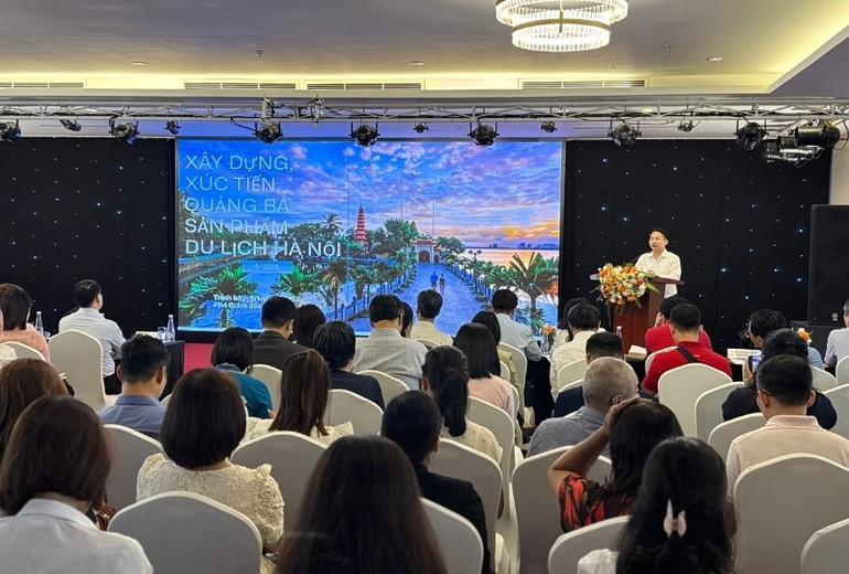 Hà Nội giới thiệu những sản phẩm du lịch mới sẽ đưa vào khai thác trong thời gian tới. 2661.jpg