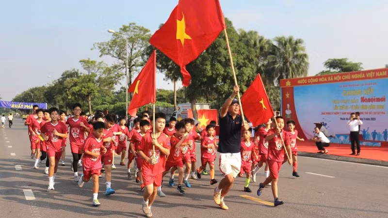 Giải chạy được tổ chức từ cấp cơ sở thu hút hàng trăm nghìn vận động viên.