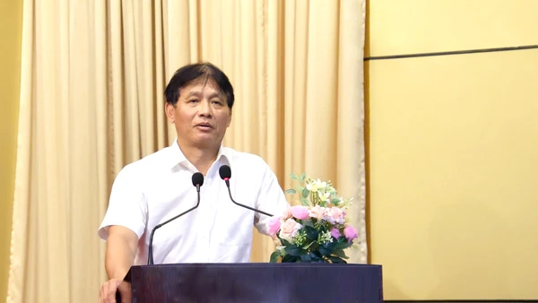 Phó Cục trưởng Đặng Ngọc Minh phát biểu chỉ đạo cuộc họp.