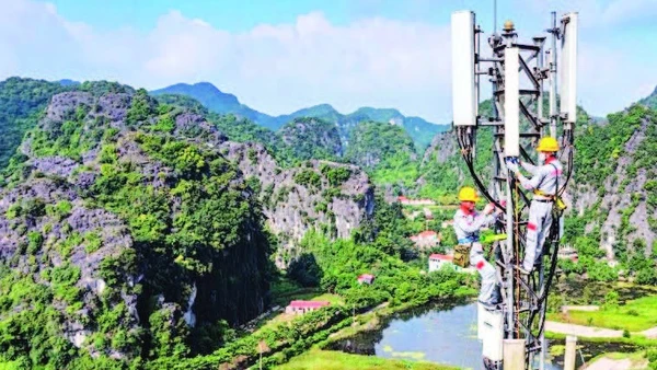 Góp phần kiến tạo quốc gia tự chủ