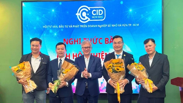 Ban chấp hành Hội Tư vấn, đầu tư và phát triển doanh nghiệp số nhỏ và vừa Thành phố Hồ Chí Minh (nhiệm kỳ I, 2026-2028) ra mắt.