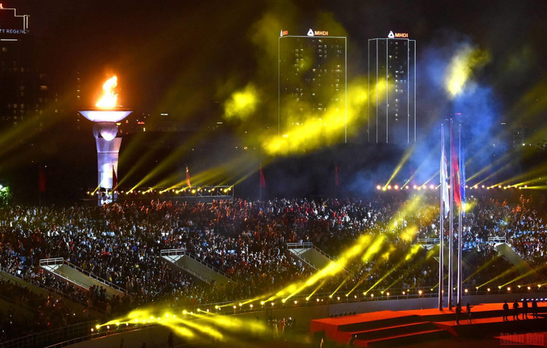 Lễ khai mạc SEA Games 31 diễn ra tại sân vận động quốc gia Mỹ Đình, Hà Nội. (Ảnh: Trần Hải)