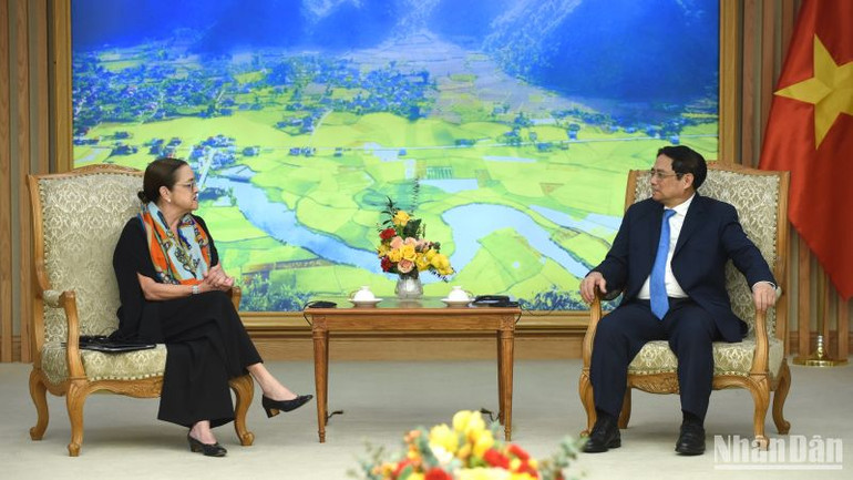 Thủ tướng Phạm Minh Chính tiếp Bộ trưởng Ngoại giao nước Cộng hòa El Salvador Alexandra Hill Tinoco. (Ảnh: Trần Hải)