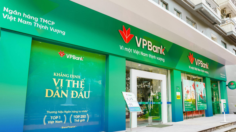 VPBank thay đổi mặt tiền chi nhánh theo định vị mới.