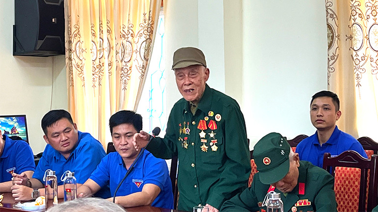 Đại diện cựu quân nhân tỉnh Điện Biên chia sẻ những ký ức về một thời không thể nào quên