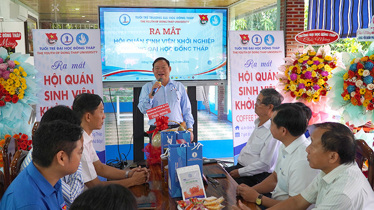 Hiệu trưởng Trường Đại học Đồng Tháp Hồ Văn Thống phát biểu tại buổi ra mắt Hội quán.