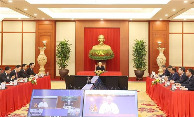 Tổng Bí thư Nguyễn Phú Trọng điện đàm trực tuyến với đồng chí Miguel Díaz-Canel, Bí thư Thứ nhất Ban Chấp hành Trung ương Đảng Cộng sản Cuba, Chủ tịch nước Cộng hòa Cuba. (Ảnh: TTXVN)