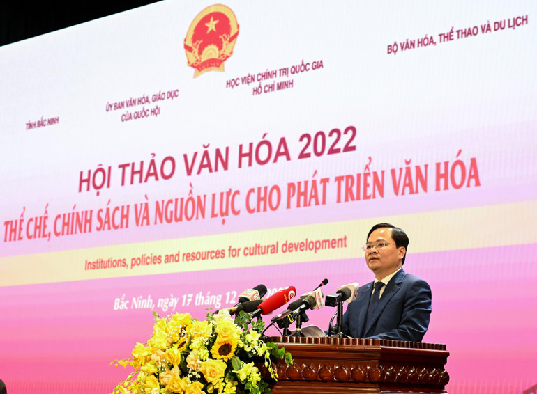 Bí thư Tỉnh ủy Bắc Ninh Nguyễn Anh Tuấn phát biểu chào mừng Hội thảo. Bí thư Tỉnh ủy Bắc Ninh Nguyễn Anh Tuấn phát biểu chào mừng Hội thảo.