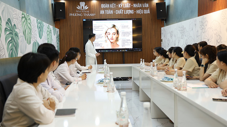 Công tác đào tạo nguồn nhân lực được Nha khoa Phương Thành đặc biệt chú trọng.