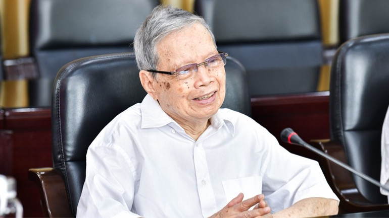 Phó Giáo sư Bùi Long Biên chia sẻ về sự gắn với ngôi trường Bách khoa Hà Nội và gửi gắm niềm tin vào các thế hệ sinh viên.