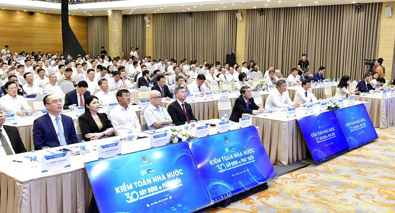 Quang cảnh hội thảo.