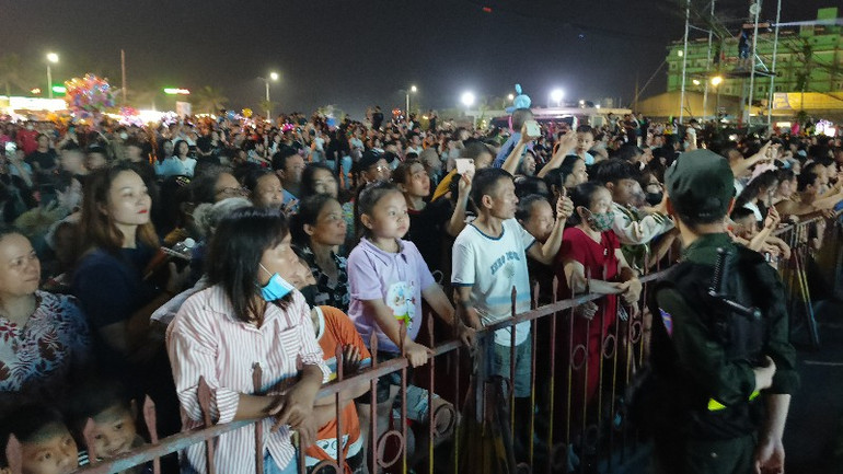 Sự kiện thu hút sự quan tâm của đông đảo nhân dân và du khách.