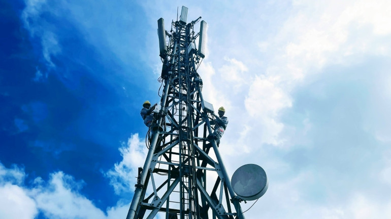 VNPT Thanh Hóa bảo dưỡng định kỳ thiết bị viễn thông.