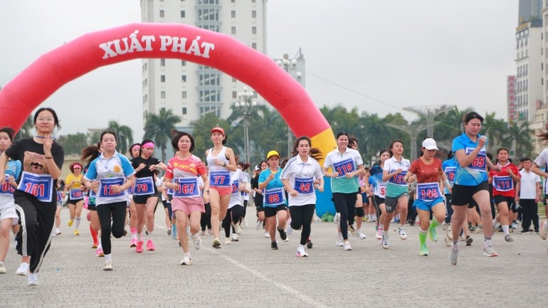 Giải việt dã thành phố Thanh Hóa lần thứ XVII, nội dung 3.000m nữ.