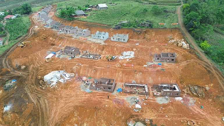 Khu tái định cư cho người dân bị thiên tai ở Sàng Ma Sáo đang dần hình thành. Khu tái định cư cho người dân bị thiên tai ở Sàng Ma Sáo đang dần hình thành.