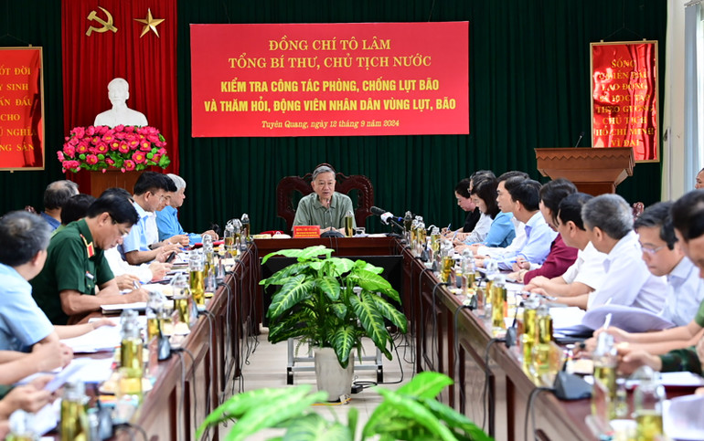 Tổng Bí thư, Chủ tịch nước Tô Lâm chủ trì buổi làm việc.