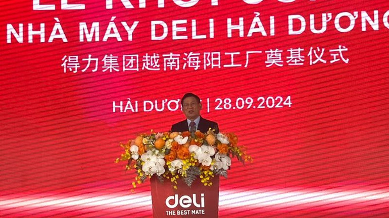 Phó Thủ tướng Chính phủ Hồ Đức Phớc phát biểu tại Lễ khởi công.