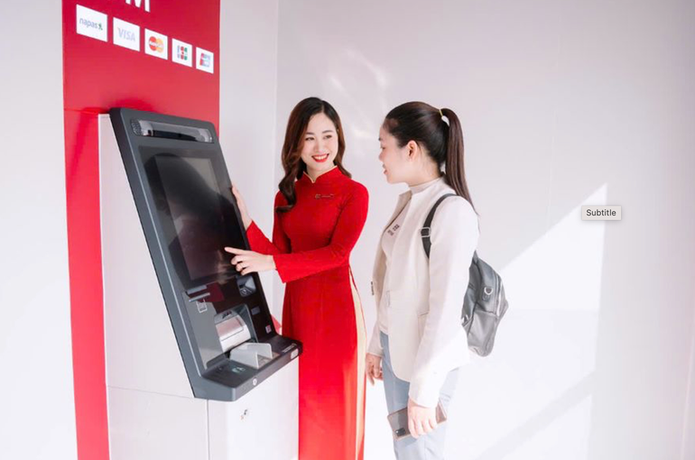 Agribank đẩy mạnh ứng dụng công nghệ hiện đại, số hóa các sản phẩm dịch vụ tạo điều kiện thuận lợi cho khách hàng sử dụng. Agribank đẩy mạnh ứng dụng công nghệ hiện đại, số hóa các sản phẩm dịch vụ tạo điều kiện thuận lợi cho khách hàng sử dụng.