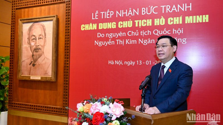 Chủ tịch Quốc hội Vương Đình Huệ phát biểu tại buổi lễ. (Ảnh: Duy Linh)