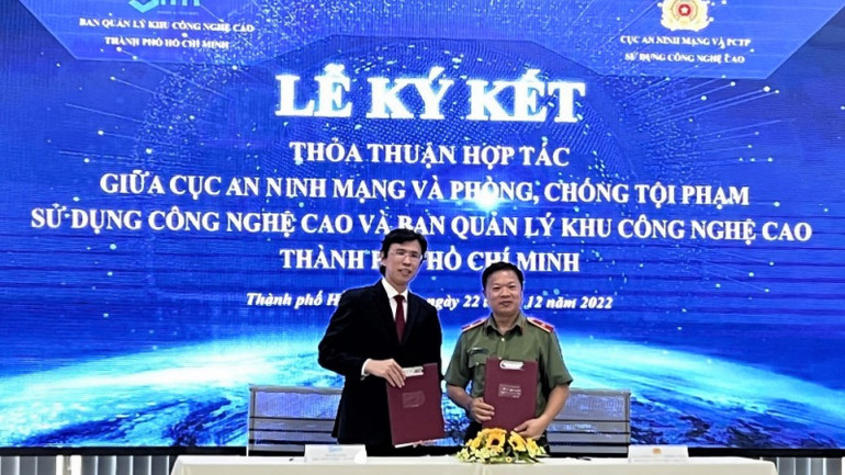 Khu Công nghệ cao Thành phố Hồ Chí Minh (SHTP) ký kết hợp tác với Cục an ninh mạng và Phòng chống tội phạm công nghệ cao (A05) thúc đẩy phát triển các sản phẩm điện tử lưỡng dụng.