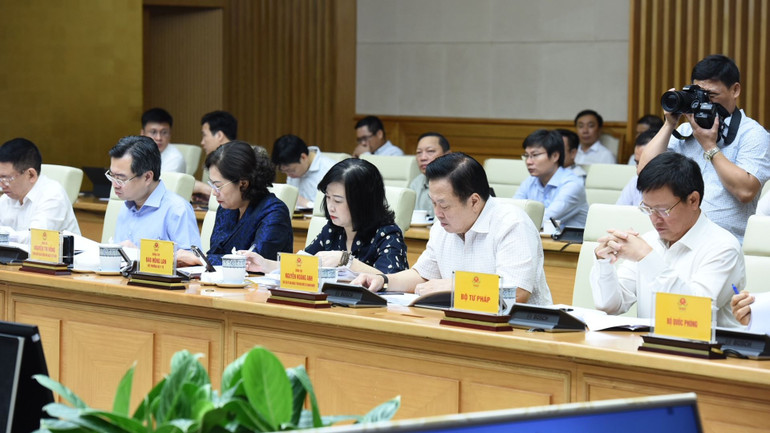 Lãnh đạo các bộ, ban, ngành tham dự hội nghị. Lãnh đạo các bộ, ban, ngành tham dự hội nghị.