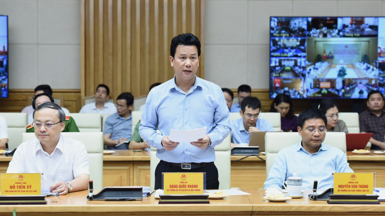 Bộ trưởng Tài nguyên và Môi trường Đặng Quốc Khánh phát biểu tại hội nghị. Bộ trưởng Tài nguyên và Môi trường Đặng Quốc Khánh phát biểu tại hội nghị.
