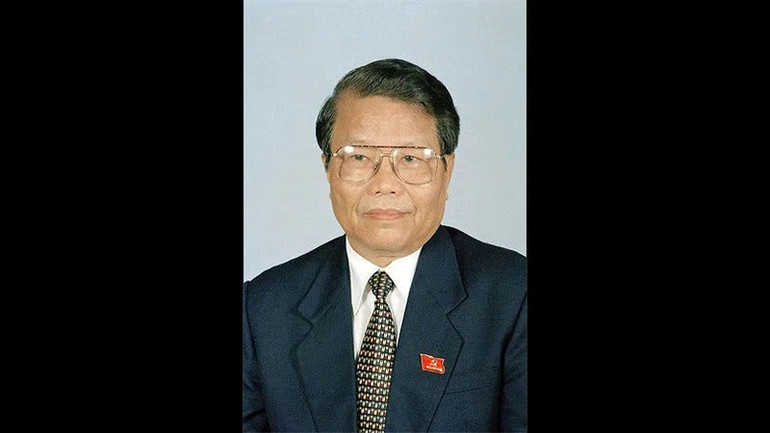 Former President Tran Duc Luong (1937-2025) Nguyên Chủ tịch nước Trần Đức Lương (1937-2025)