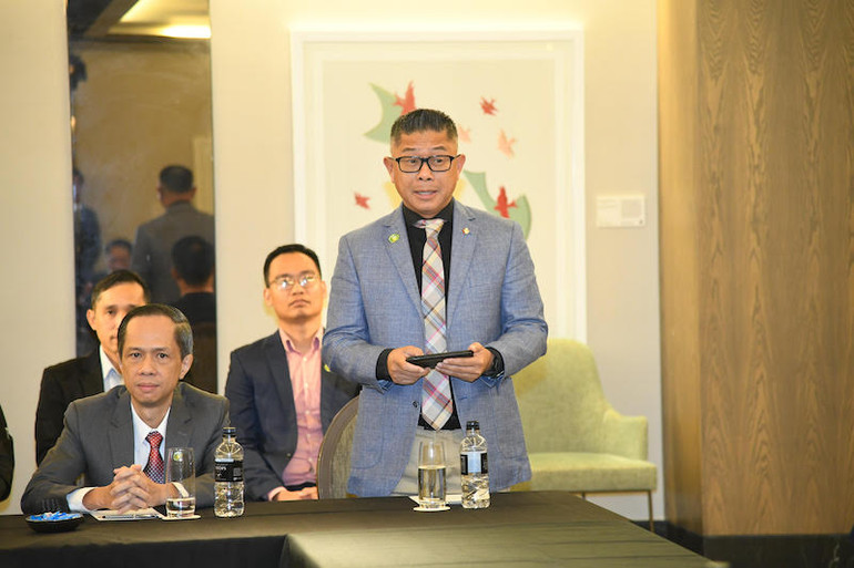 Lãnh đạo nhóm VietTech NZ phát biểu ý kiến tại buổi tiếp.