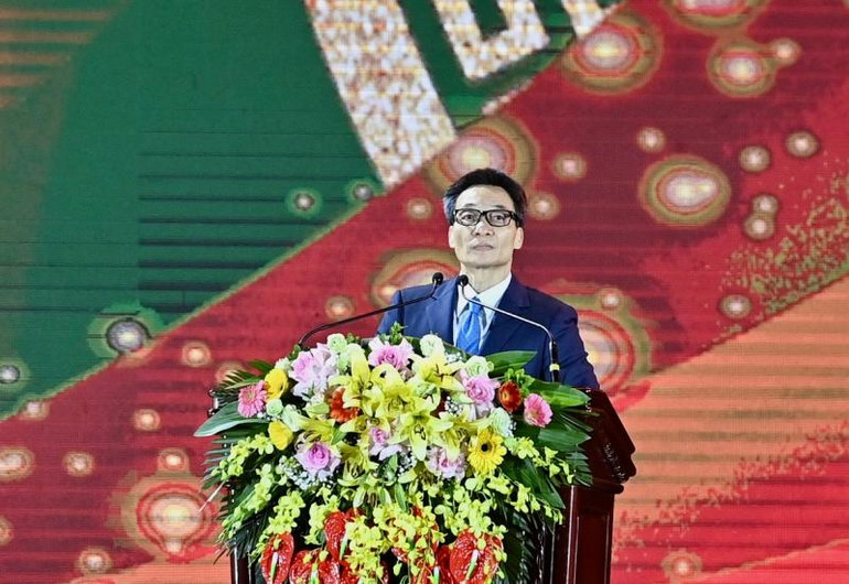 Phó Thủ tướng Vũ Đức Đam phát biểu tại Lễ khai mạc Festival.