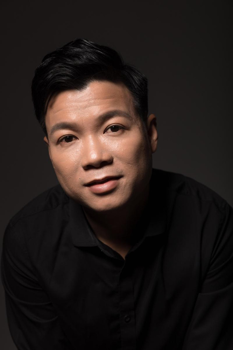 Vũ Thắng Lợi không có may mắn tiếp xúc với âm nhạc từ sớm.