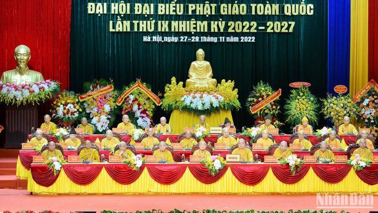 Đoàn Chủ tịch tại Đại hội.