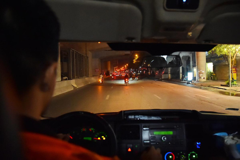 Những thiên thần áo cam ảnh 10