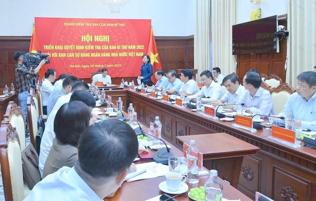 Thống đốc Ngân hàng Nhà nước Việt Nam Nguyễn Thị Hồng phát biểu tại Hội nghị. (Ảnh: baochinhphu.vn)