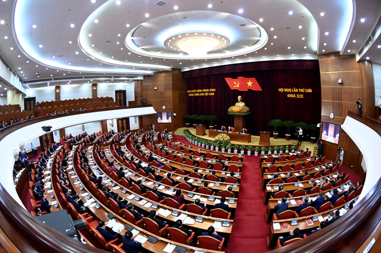 Quang cảnh Phiên bế mạc Hội nghị Trung ương lần thứ chín, khóa XIII. (Ảnh: ĐĂNG KHOA)