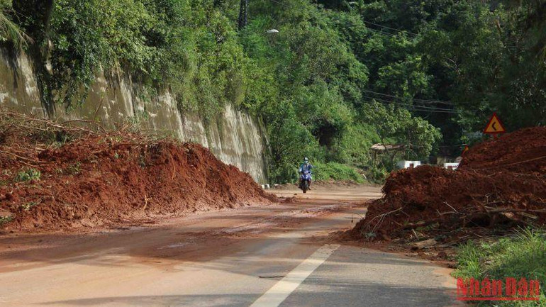 Tuyến đường cơ bản đã được thông bước đầu.