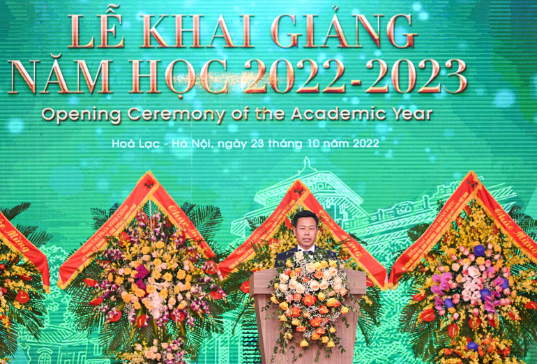 Giám đốc Đại học Quốc gia Hà Nội Lê Quân phát biểu tại buổi lễ.