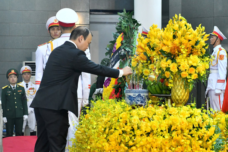 Toàn cảnh Lễ viếng Tổng Bí thư Nguyễn Phú Trọng: Trang nghiêm và xúc động ảnh 193