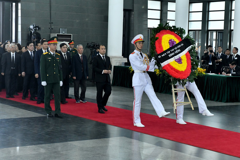 Toàn cảnh Lễ viếng Tổng Bí thư Nguyễn Phú Trọng: Trang nghiêm và xúc động ảnh 194