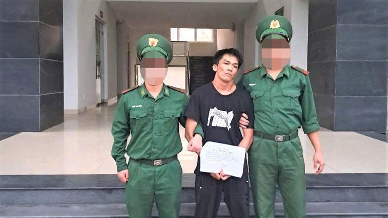 Đối tượng Trình Thanh Tùng tại Ban Chỉ huy Biên phòng cửa khẩu cảng Bà Rịa-Vũng Tàu.