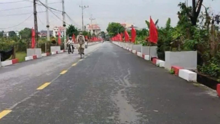 Con đường “ý Đảng, lòng dân” đã hoàn thành. Con đường “ý Đảng, lòng dân” đã hoàn thành.