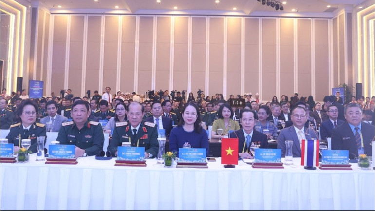 Các đại biểu dự Diễn đàn Doanh nghiệp cựu chiến binh các nước ASEAN.