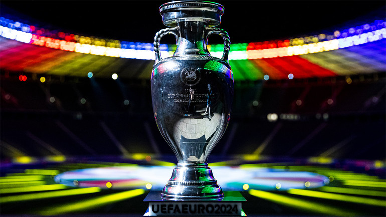 [EURO QUIZ] Trận chung kết EURO 2024 diễn ra ở đâu, khi nào? ảnh 4