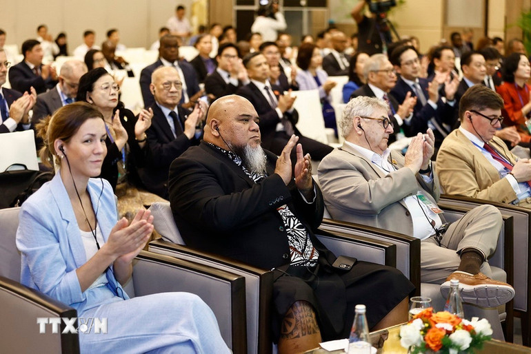 Đại biểu dự khai mạc hội nghị. (Ảnh: Doãn Tấn/TTXVN)