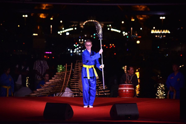 Võ sinh người Pháp điêu luyện với đường quyền Vovinam-Việt Võ Đạo. (Ảnh: MINH DUY)