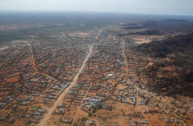 Toàn cảnh thị trấn Takaba, vùng Mandera, Kenya, sau đợt hạn hán kéo dài, ngày 1/9. (Ảnh: REUTERS).