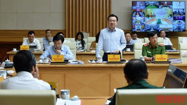 Bộ trưởng Xây dựng Nguyễn Thanh Nghị phát biểu ý kiến tại hội nghị. Bộ trưởng Xây dựng Nguyễn Thanh Nghị phát biểu ý kiến tại hội nghị.