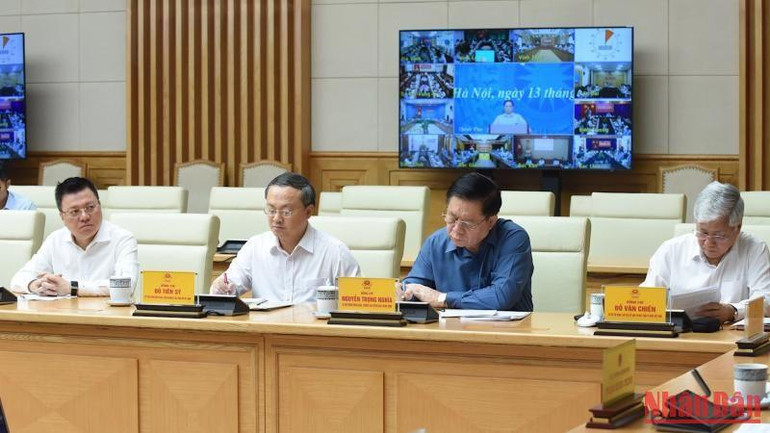 Các đại biểu tham dự hội nghị.