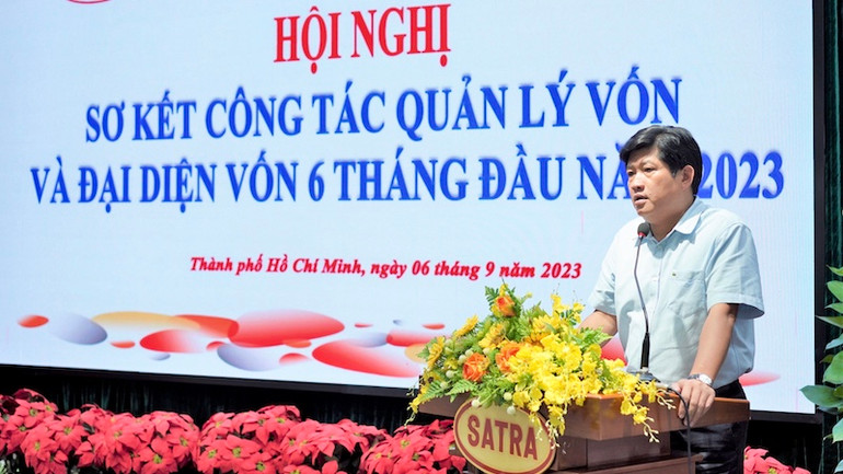 Bí thư Đảng ủy, Chủ tịch Hội đồng Thành viên SATRA Nguyễn Hữu Nghĩa phát biểu chỉ đạo tại Hội nghị.