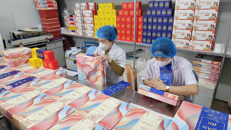 Sản phẩm quà Tết của Vinseed được thiết kế sang trọng. Sản phẩm quà Tết của Vinseed được thiết kế sang trọng.